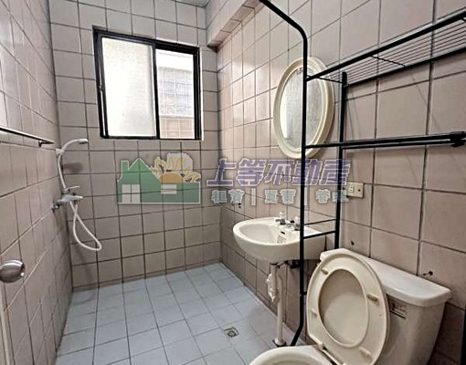 交通大學旁可租補採光網路小資套房 - Image 3