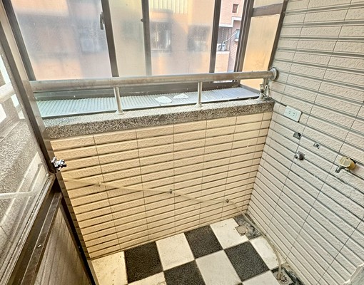 可貓✨台水台電✨可租補✨可戶籍✨獨洗獨曬✨大3房✨近東平夜市 - Image 6