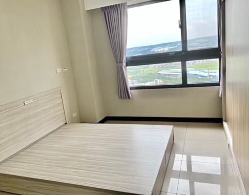 溫馨的家🌟帝王視野🌟百萬裝潢🌟黃金地段🌟家具全配 - Image 4
