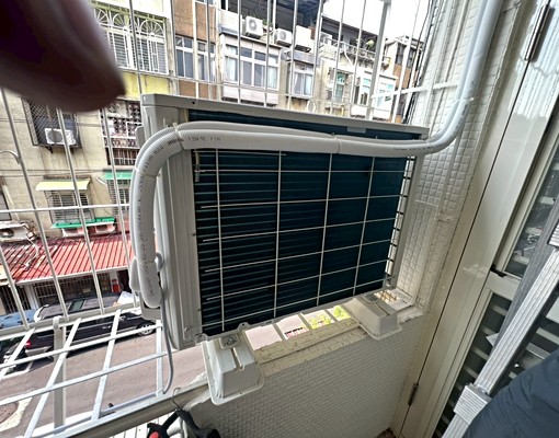 台北市,剛剛重新裝修,大空間超便宜住家,把握良機 - Image 4