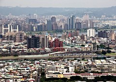 租屋族好苦 全台租金平均低消6千起跳