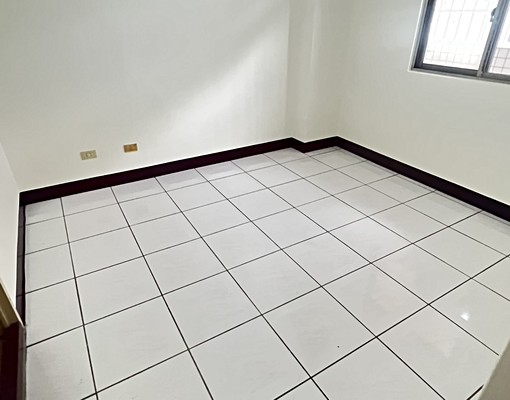 市中心公寓宅2樓 - Image 4