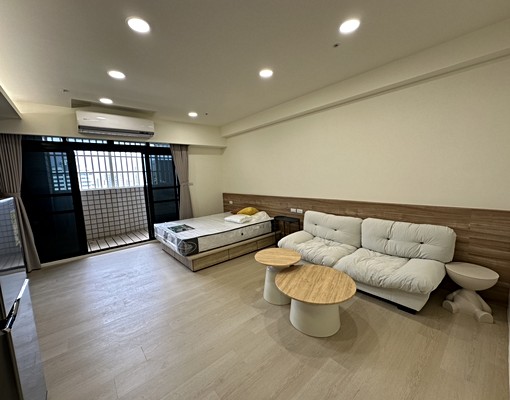 近藝文全新裝潢有電梯有垃圾間大套房 - Image 2