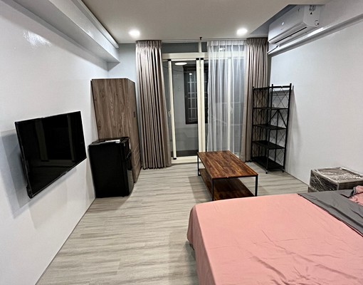 全新整理南區大套房大陽台河景(可寵物,免仲介費 - Image 1