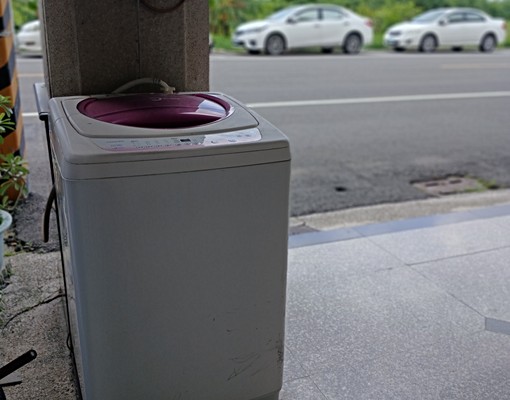 安靜舒適的套房/近火車站/近南科./包熱水 - Image 5