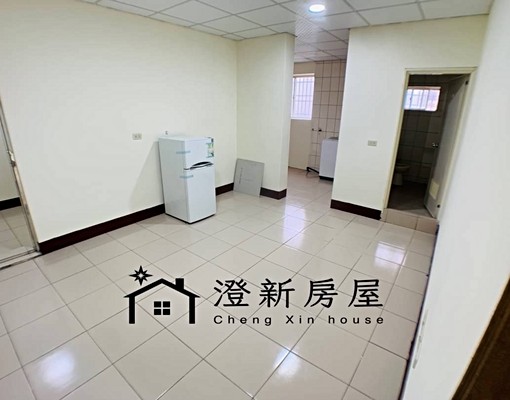 ♦️近竹科♦️可養貓、走樓梯五樓大套房、機能佳、陽台洗衣機~ - Image 2