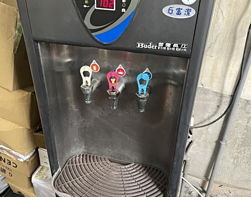 延吉街靜巷雅房包水電費(有對外窗) - Image 4