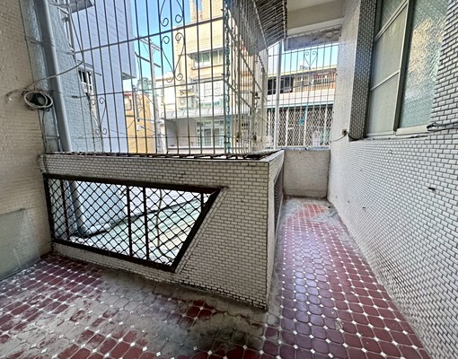 高雄大寮民族透天整棟出租好氣派 - Image 6