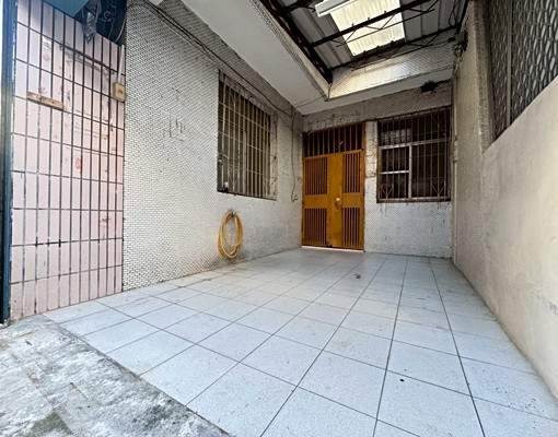 高雄大寮民族透天整棟出租好氣派 - Image 2