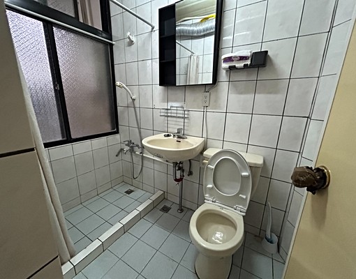 光華商場旁長安東路2段整層2樓 - Image 14