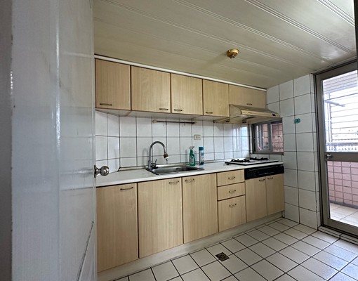 全室油漆#亞東捷運綠寶石2+2房#可租補#看屋需預約 - Image 7