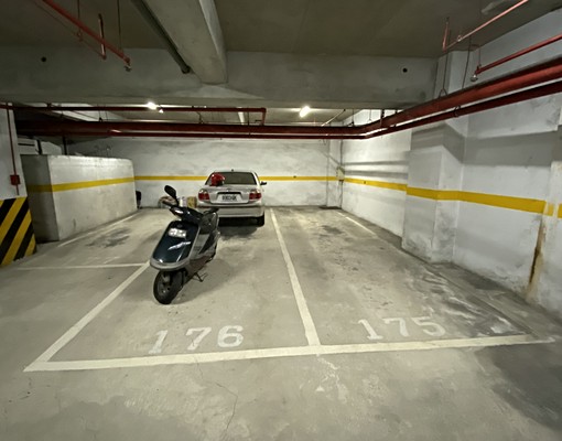 富貴麗景室內坡平車位 - Image 4