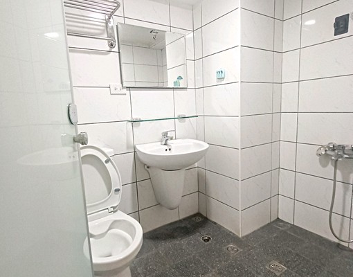 一中電梯三房有管理員 - Image 6