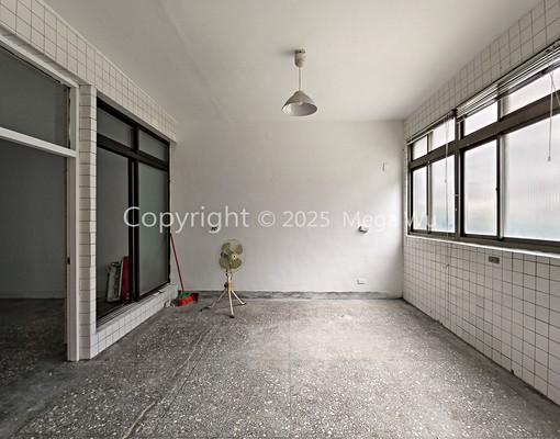 近桃園觀光夜市2-4樓120坪工作室出租 - Image 5