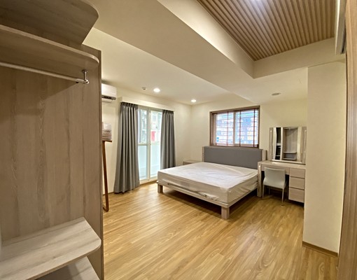 近天母國小,天玉街,天母西路生活機能佳 - Image 3