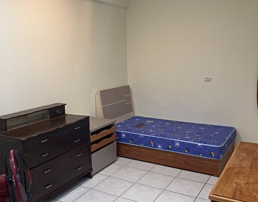 重新裝修！可拎包入住、交通便利 - Image 4