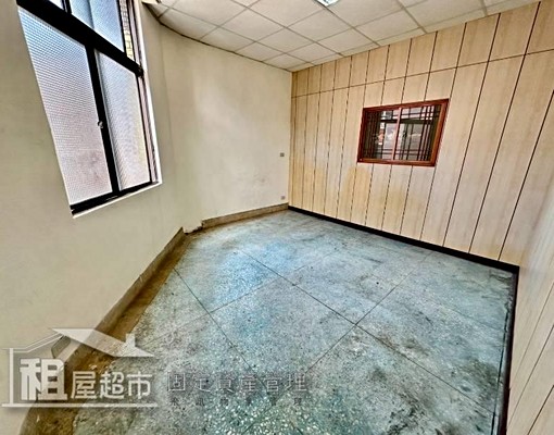 《工商路全聯旁寬敞4房》 - Image 7