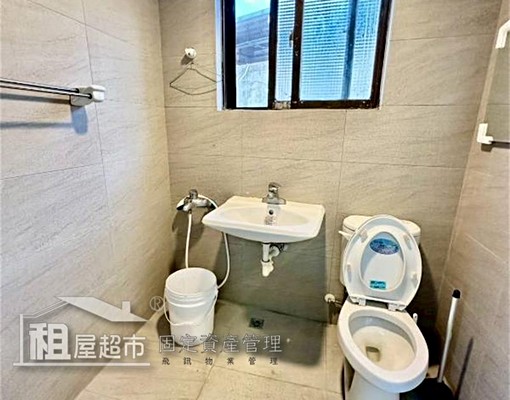 《工商路全聯旁寬敞4房》 - Image 12