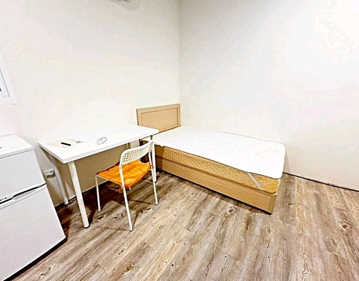 忠孝新生捷運/北科/光華商場，大套房，獨立洗衣機 - Image 3