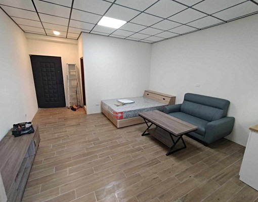 10坪屋新流理台7坪大露台美套房 - Image 1