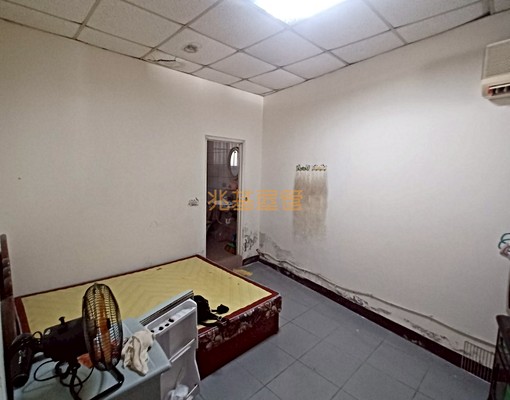 兆基🏡近三坑火車站~便宜分租套房~⛳️ - Image 2