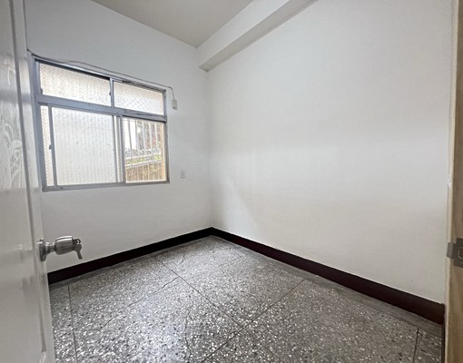 明台學校後門|全新整理|門口可停機車|可租屋補助 - Image 9