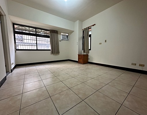 稀有內壢後站大坪數美四房車變頻冷暖冷氣可租補 - 591租屋網 - Image 3