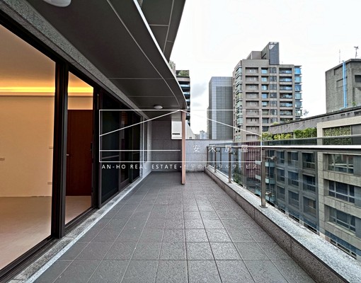 MRT東門｜靜巷樓中樓▲3+1露台戶▲住辦皆宜 - Image 1