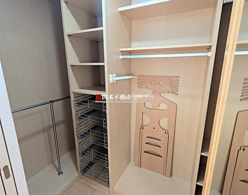 居住於寧靜巷弄，外出交通即四通八達，愛車讓您安放! - Image 9