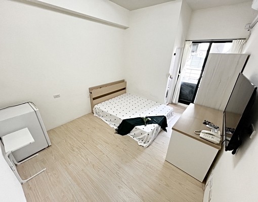 9月入住亞大首選💖可租補管理員室內機車🌈陽台獨洗 - Image 1