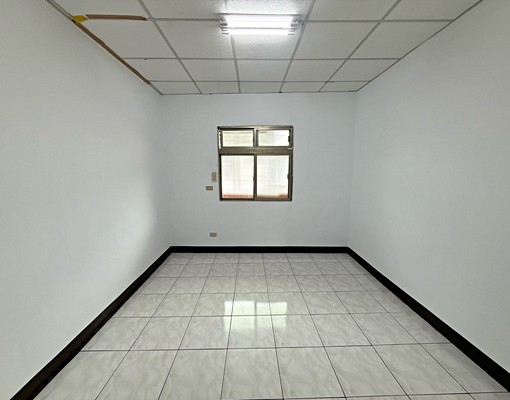 區公所🏘️全新整理空間寬敞🔥近捷生活機能強/採光雙陽台 - Image 11