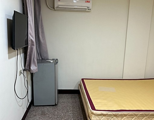 近南勢角捷運站套房,設備齊全 - Image 1