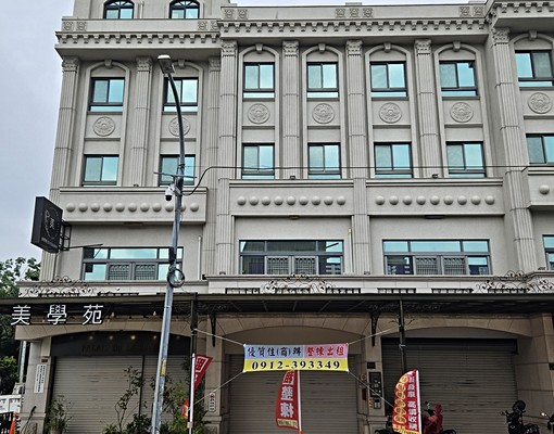 特區住辦~格局方正,室內使用空間大 - Image 2