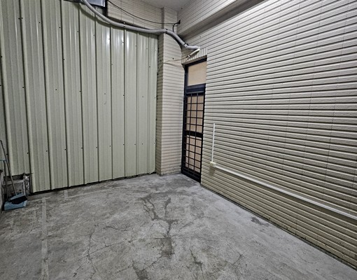 特區住辦~格局方正,室內使用空間大 - Image 24