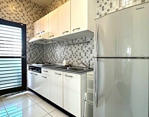 站前Casa2房含管費,生活機能佳,必租地點 - Image 5