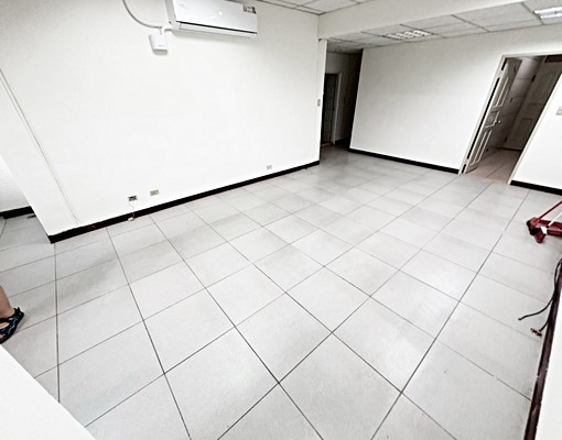 比漾廣場◆3房住辦◆可報稅入籍★可寵 - Image 2