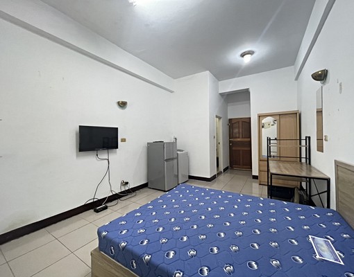 近三和國中站仁愛商圈💖優質大套房家具齊全 - Image 1