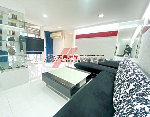 美樂*近中山國小MRT*晴光商圈*中山挑高可站兩房有浴缸陽台 - Image 1