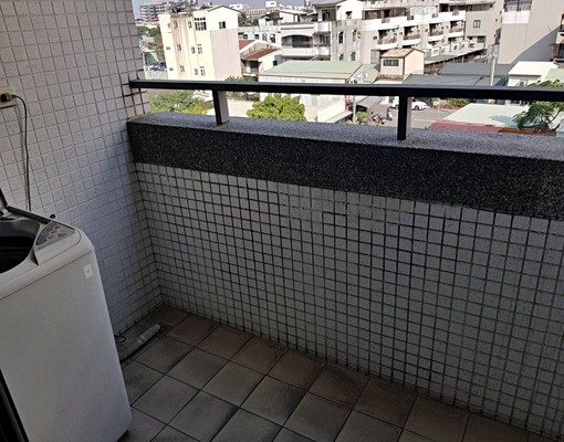 嘉基商圈大陽台套房 - Image 4