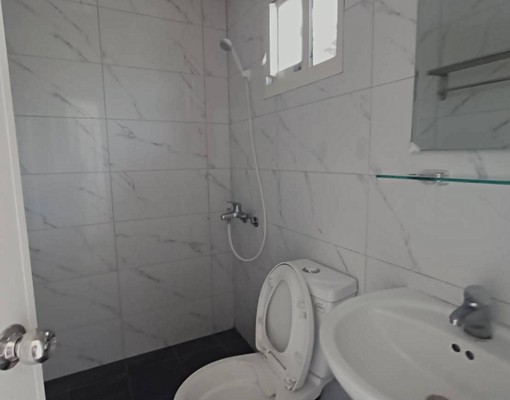 安一路低樓層套房 - Image 3