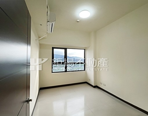 小碧潭站優質兩房/高樓河景/可報稅租補 - Image 5