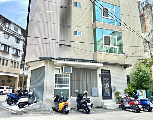 愛姐の台中高工中山醫可租補機車好停❤️很乾淨有子母車 - Image 13