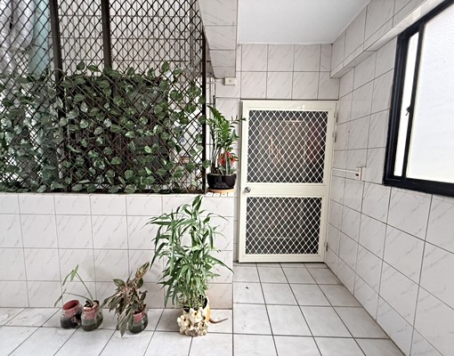 💥近巨城🏡光華商圈-有電梯兩房兩廳一衛好租房🚗 - Image 4