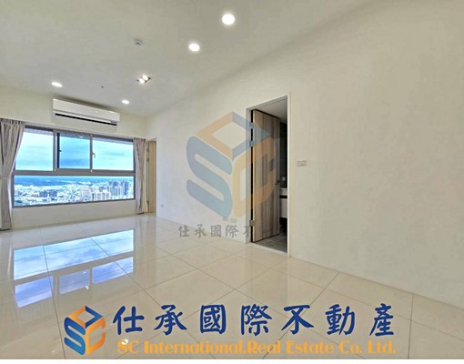 【空屋３房，頂樓景觀，租補入籍，含車位】 - Image 1