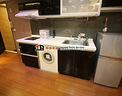 東區商圈~電梯兩房~鬧中取靜~機能強~精緻裝潢~ - Image 4