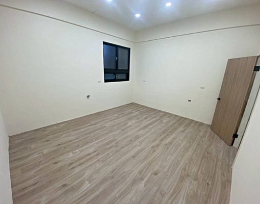 【享.Home】南屯整棟透天l全新整修l可停車l可租補 - Image 8