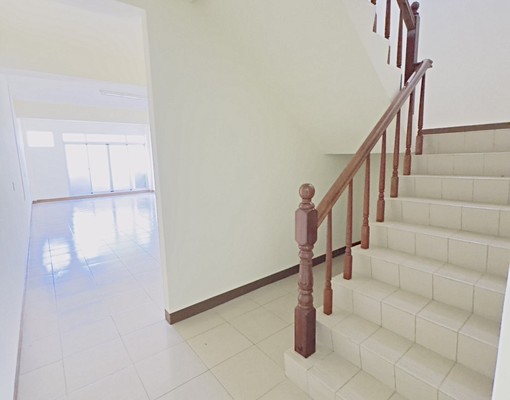 張家榮專任🧧圓環西路店住室內空間超大 - Image 4