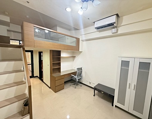超級F1⭐小遠百旁⭐樓中樓高樓⭐有廚房⭐台電計費⭐可租補 - Image 8