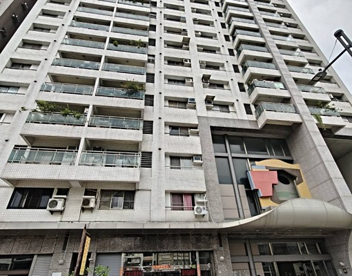 (租)高樓層美景無遮擋空屋正三房可寵可租補 - Image 14