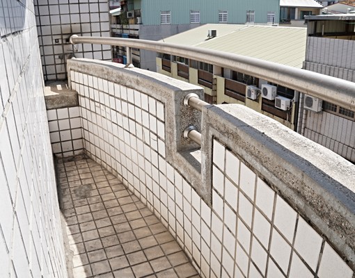 愛姐の向上市場南屯捷運站❤️陽台衛浴採光很乾淨 - Image 13